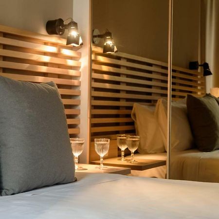Fos Downtown Suites Athènes Extérieur photo