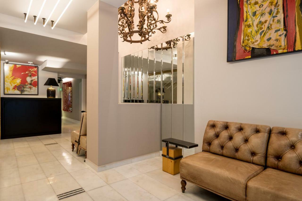 Fos Downtown Suites Athènes Extérieur photo