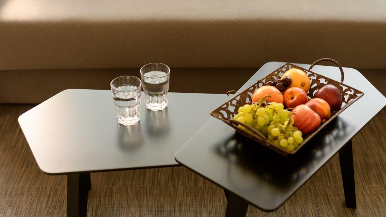 Fos Downtown Suites Athènes Extérieur photo
